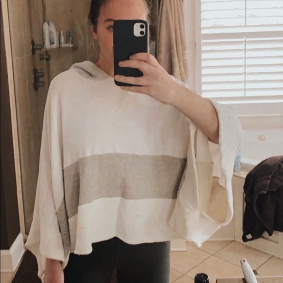 Pancho sweatshirt - Picture 3 of 6